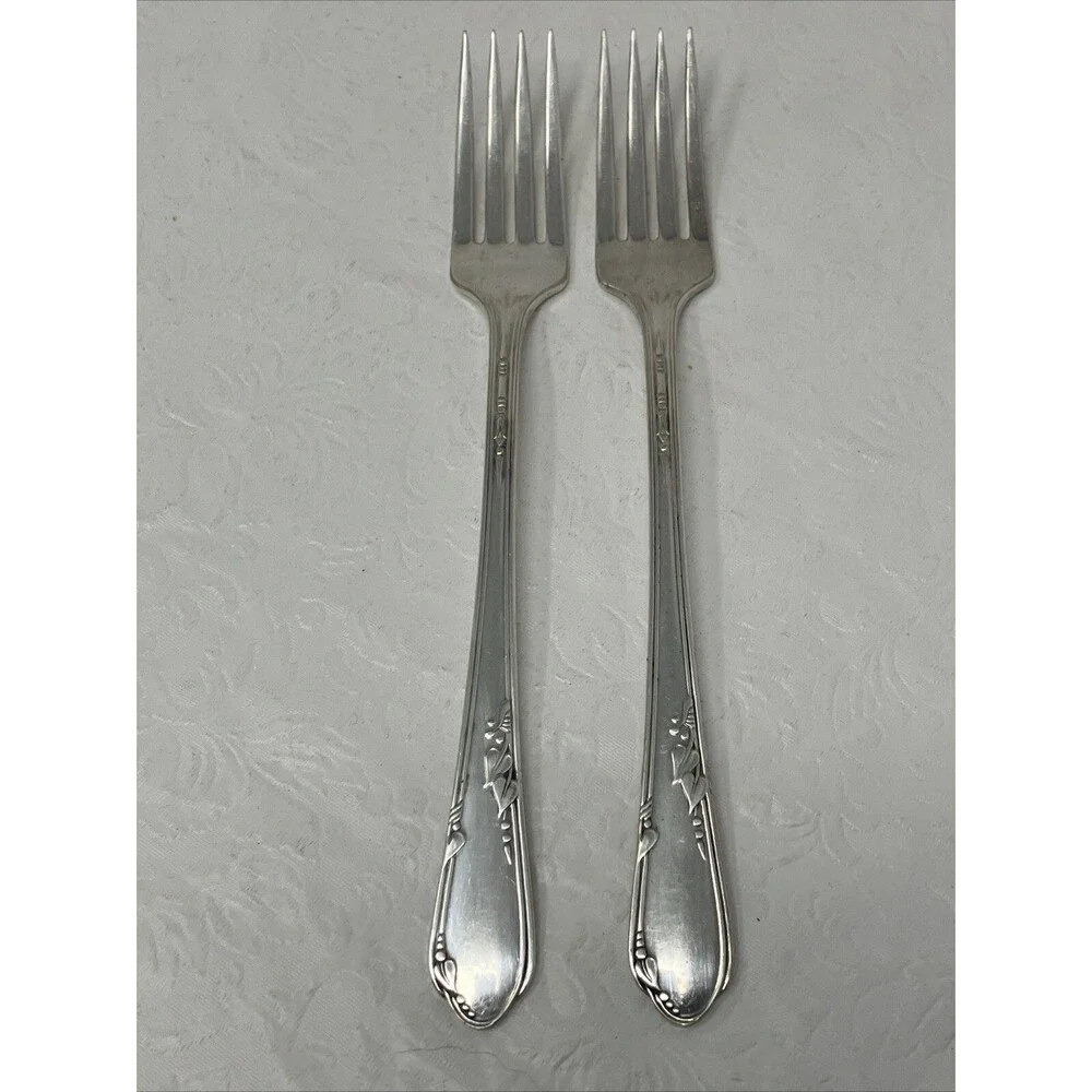 Wm Rogers Oneida Meadowbrook Heather Silver Plate LOT Of 2 Dinner Forks Vintage